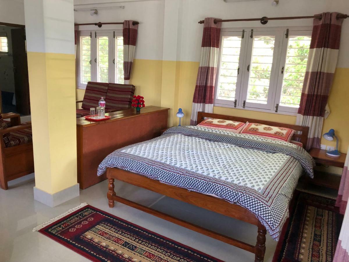 Happy Sedi Lodge Pokhara Exterior photo